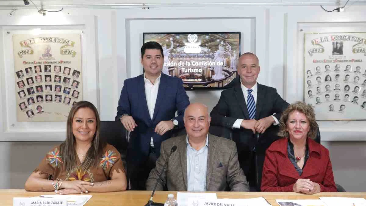 Presenta Comisión de Turismo informe anual de trabajo en Congreso de Puebla