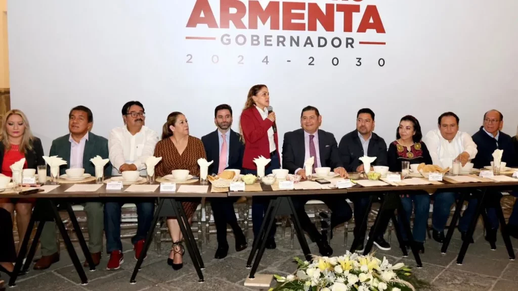 Armenta se reúne con consejeros de Morena: “la mejor forma de honrar el partido es hacer buen trabajo”