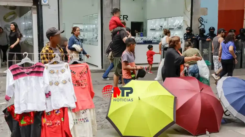 Una semana de venta en calles del Centro Histórico, ofrece Ayuntamiento de Puebla a ambulantes