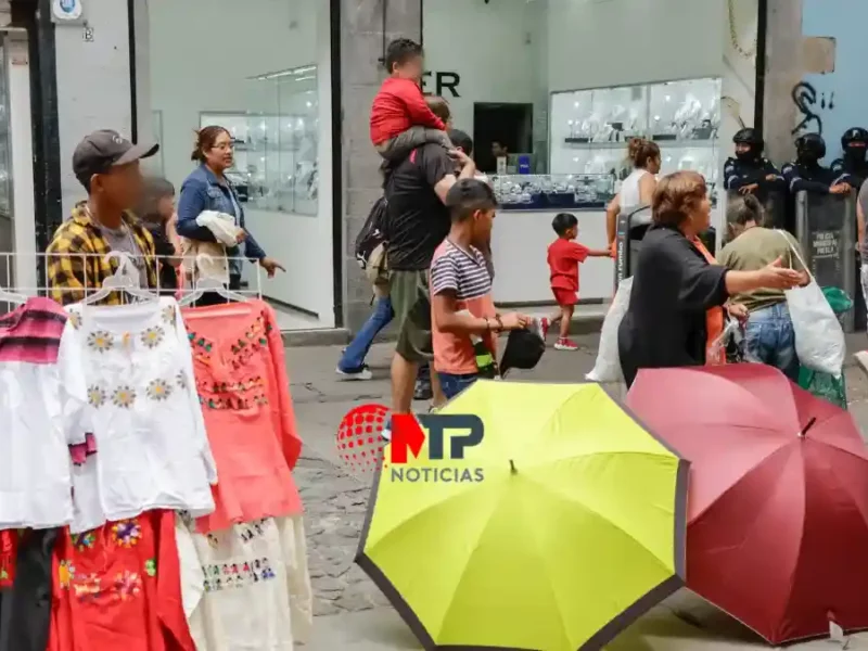 Una semana de venta en calles del Centro Histórico, ofrece Ayuntamiento de Puebla a ambulantes