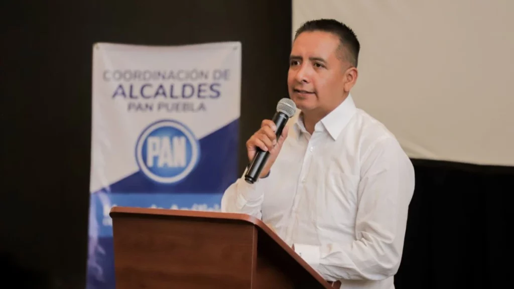 Pide Edmundo Tlatehui replicar método de elección de dirigencia nacional en Puebla