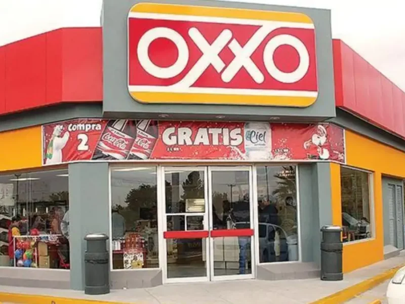 Regulación de antros alcanza a Oxxos en Puebla capital: ya no podrán vender alcohol a esta hora