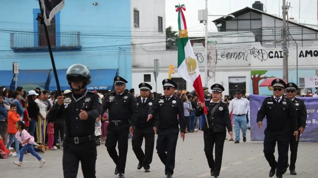 Desfile en Amozoc