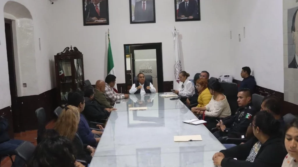 Mario de la Rosa y equipo preparan la entrega recepción