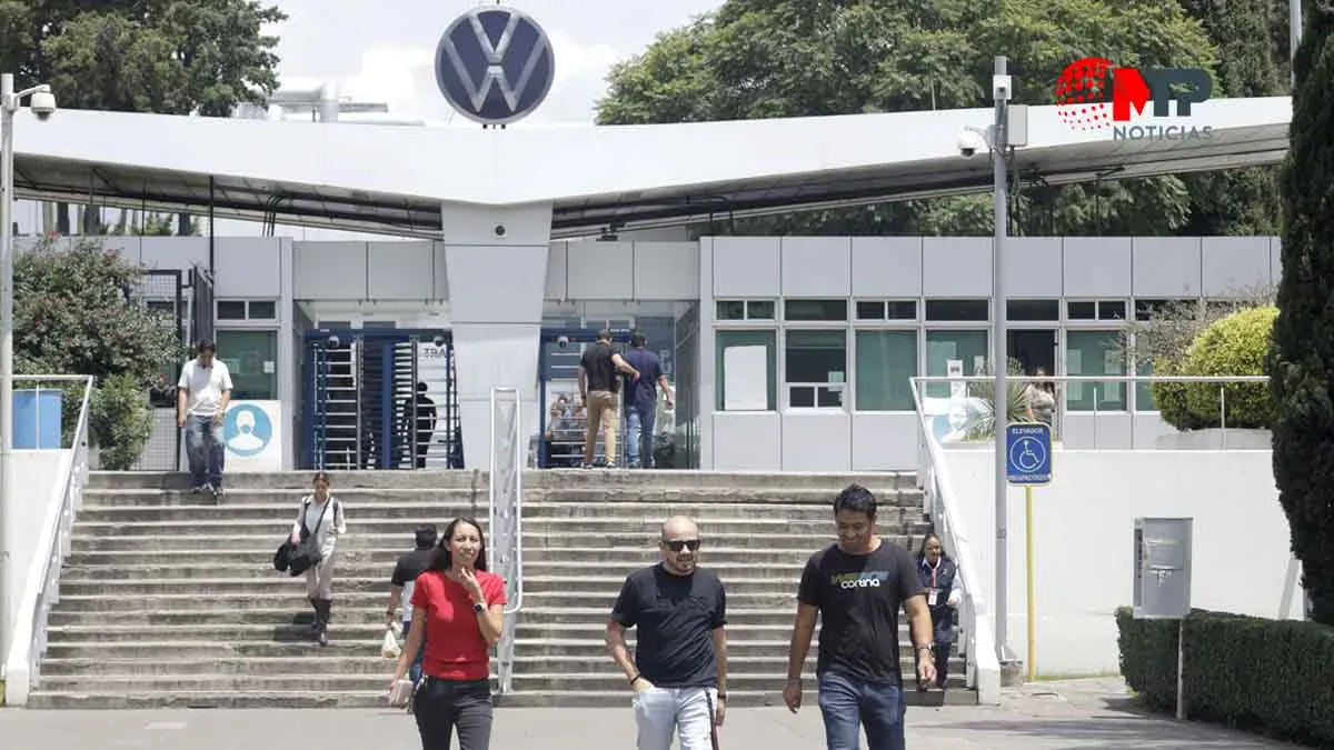 ¡No habrá huelga en Volkswagen! Obreros aprueban 7% de aumento al salario en segunda vuelta