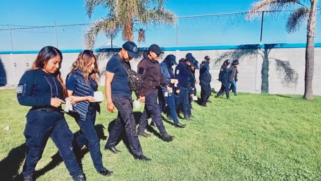 Policías de Cholula concluyen ciclo de seminarios