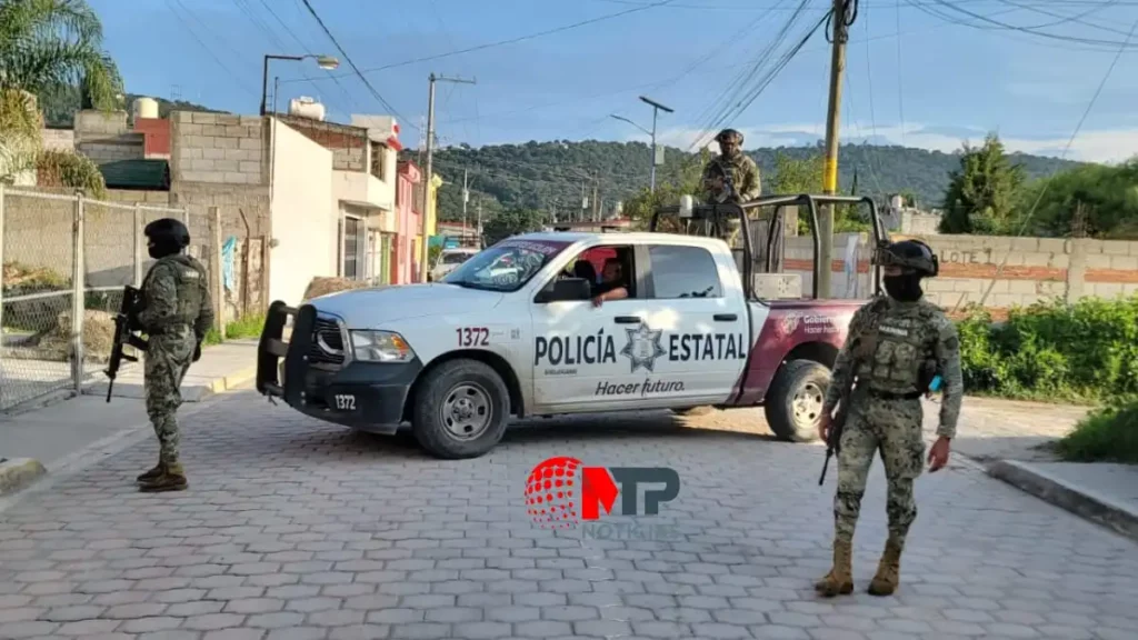 Un policía herido y un presunto delincuente muerto, deja balacera en Amozoc