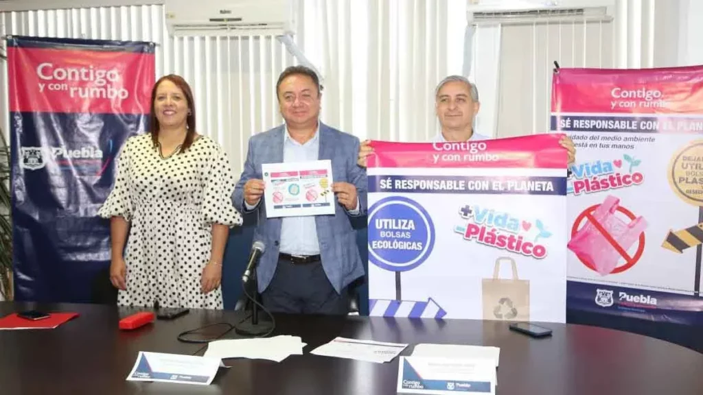 ‘+ Vida, - Plástico’: una campaña para reducir uso de plástico y desechables en Puebla capital