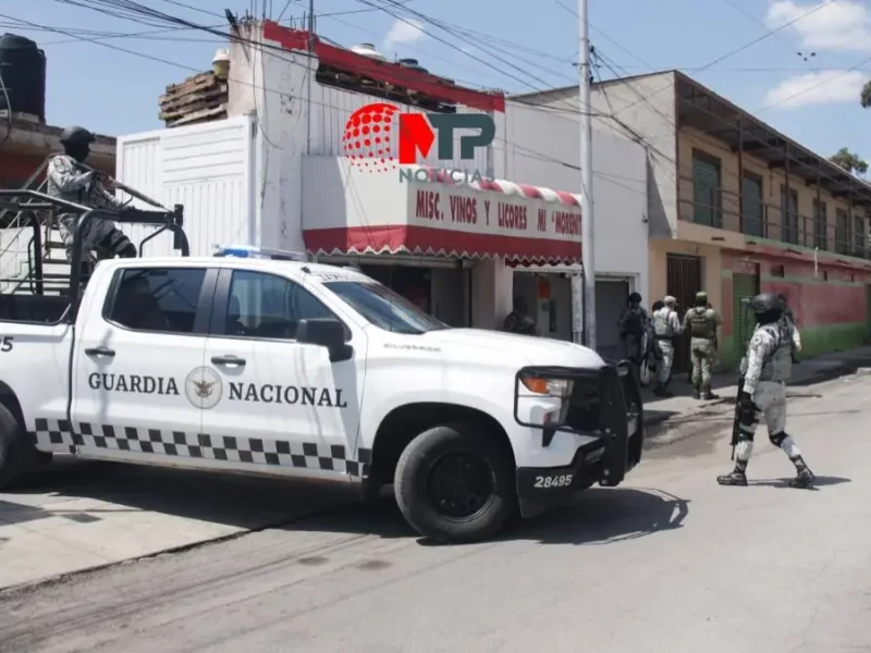 Abandonan dos cadáveres en inmediaciones del mercado Hidalgo en Puebla