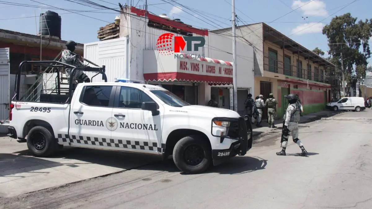 Abandonan dos cadáveres en inmediaciones del mercado Hidalgo en Puebla