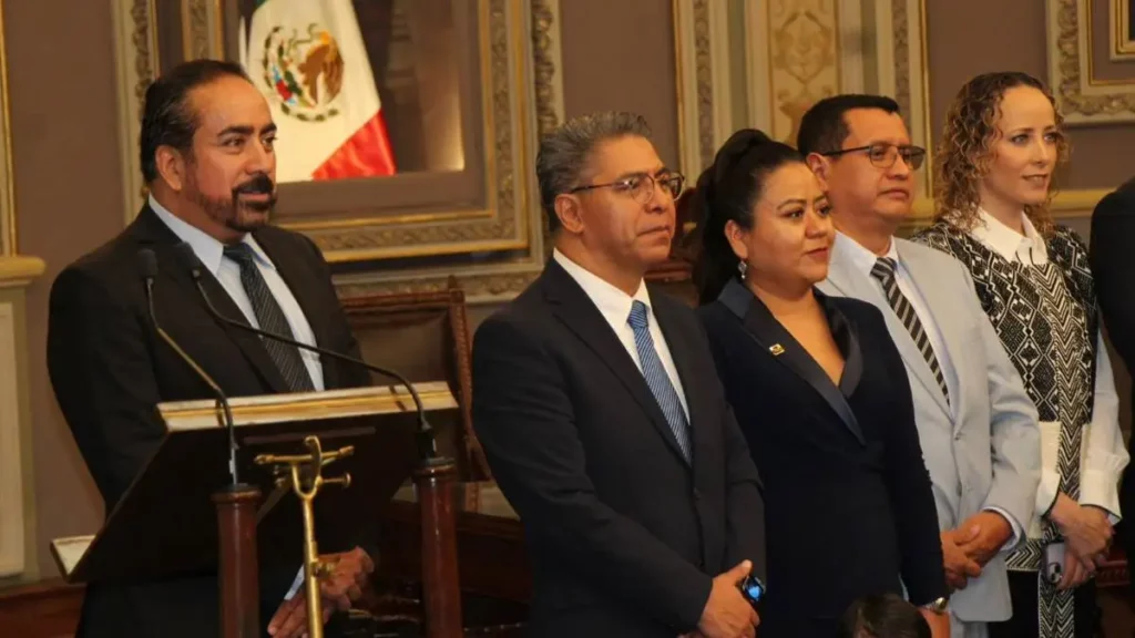 Ellos coordinarán las bancadas en Congreso de Puebla