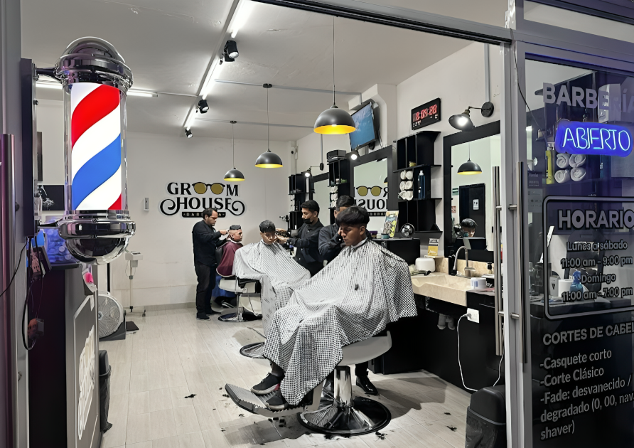 Groom House Barber