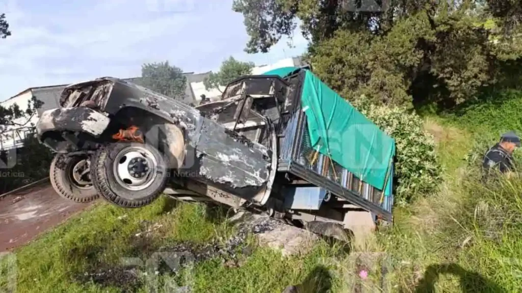 Iba por un amigo y lo acusan de ladrón en Tlaxcala, le roban y casi lo linchan