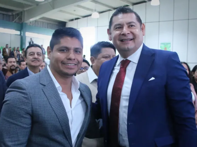 Omar Muñoz analiza con Armenta quién será su secretario de seguridad en Cuautlancingo