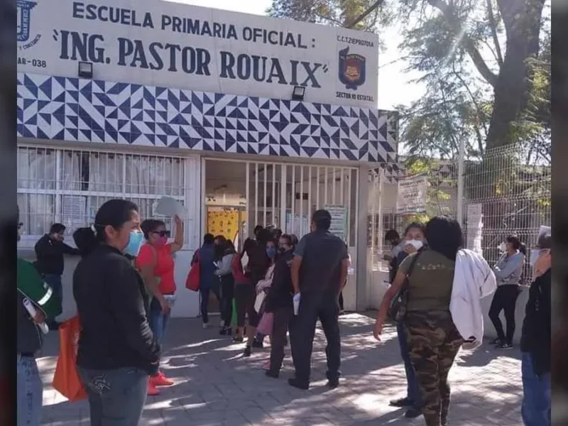 Detienen a psicólogo de primaria de Tehuacán, acusado de abusar de alumna