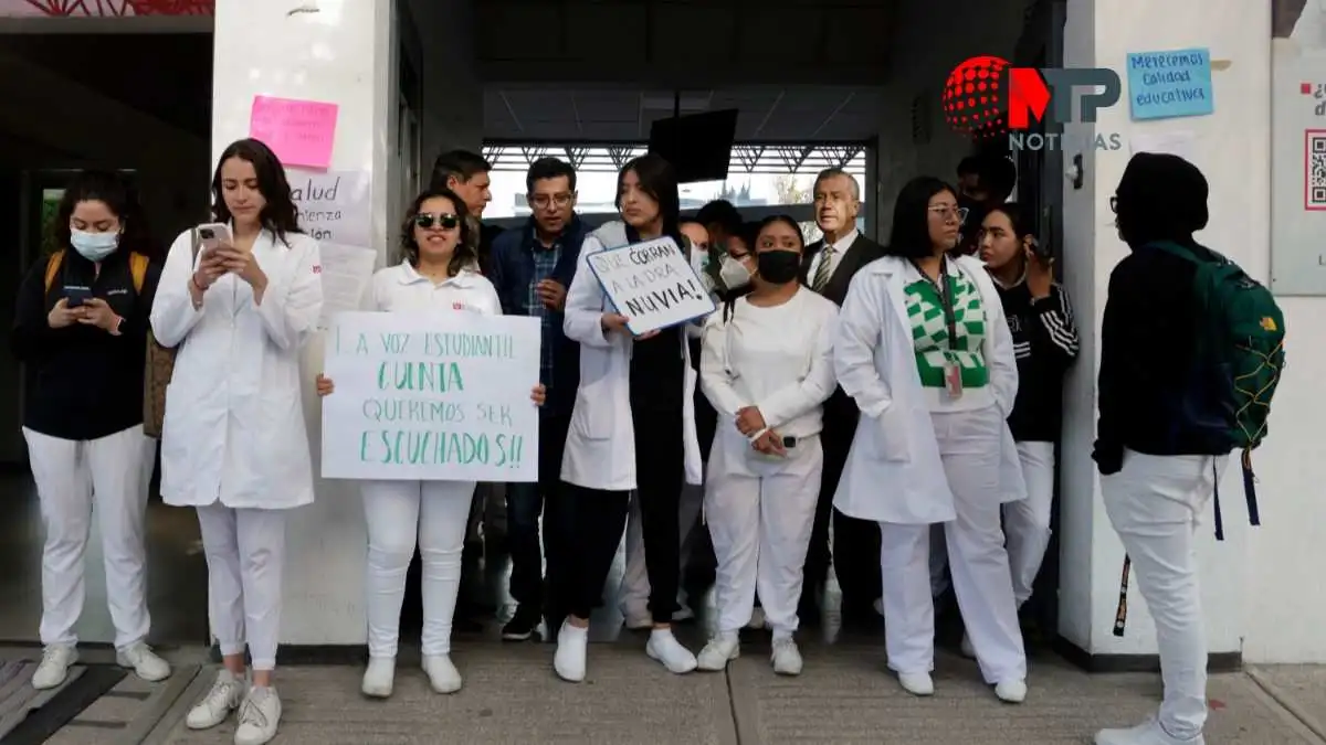 Rebelión en la UPAEP: estudiantes de Medicina exigen educación de calidad, pagan 16 mil al mes