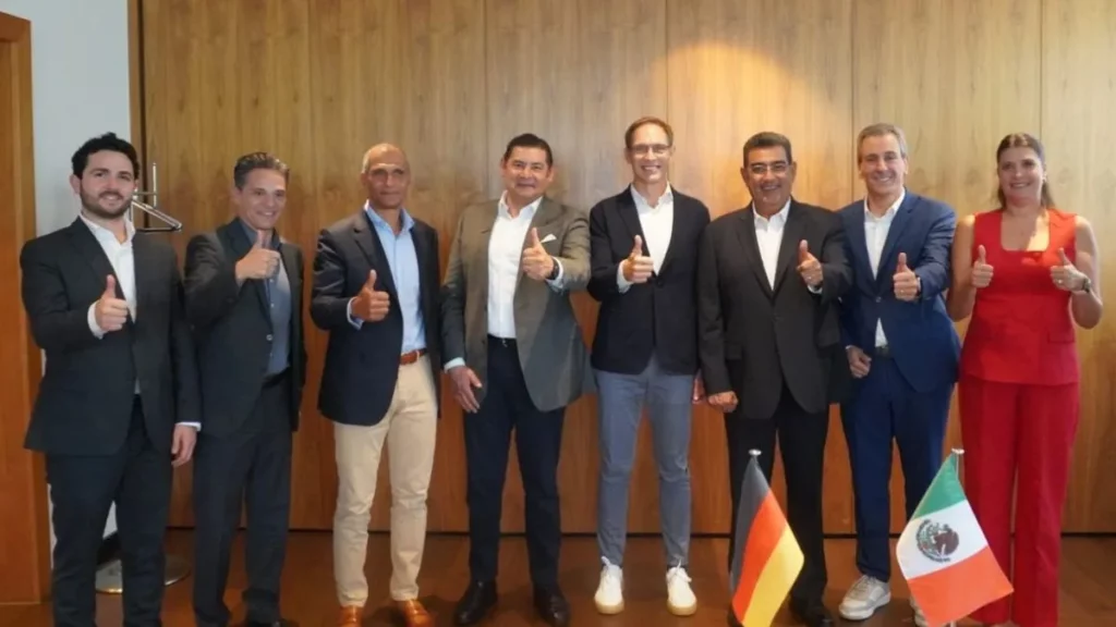 "Puebla es una prioridad para Audi": Sergio Salomón en Ingolstadt, Alemania