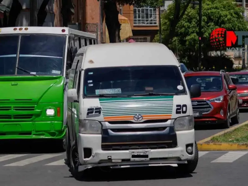 Transporte público prepara protesta contra multas y radares de verificación en Puebla