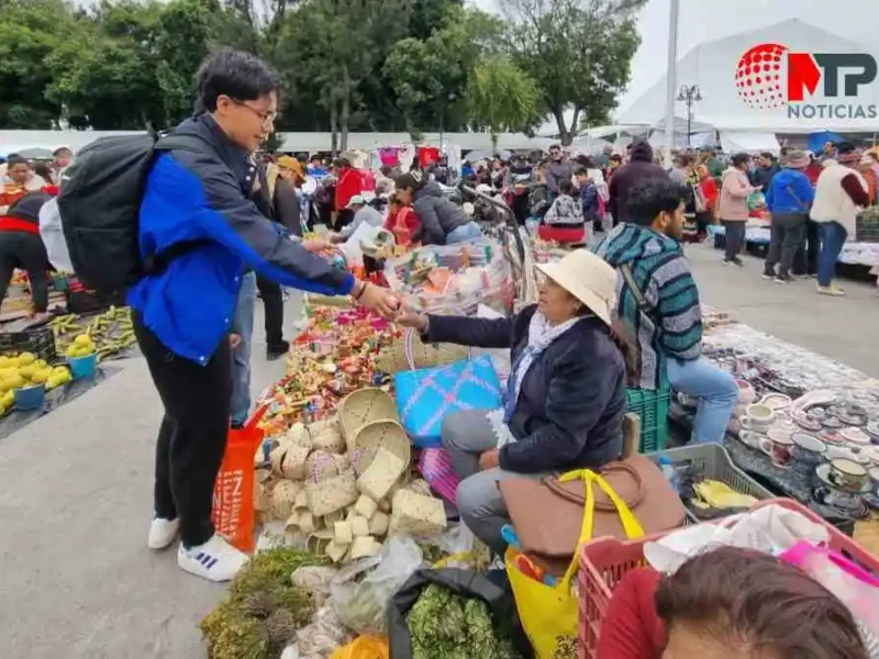 Trueque en Cholula: cazuelas, frutos, sombreros y más, así se vive esta tradición