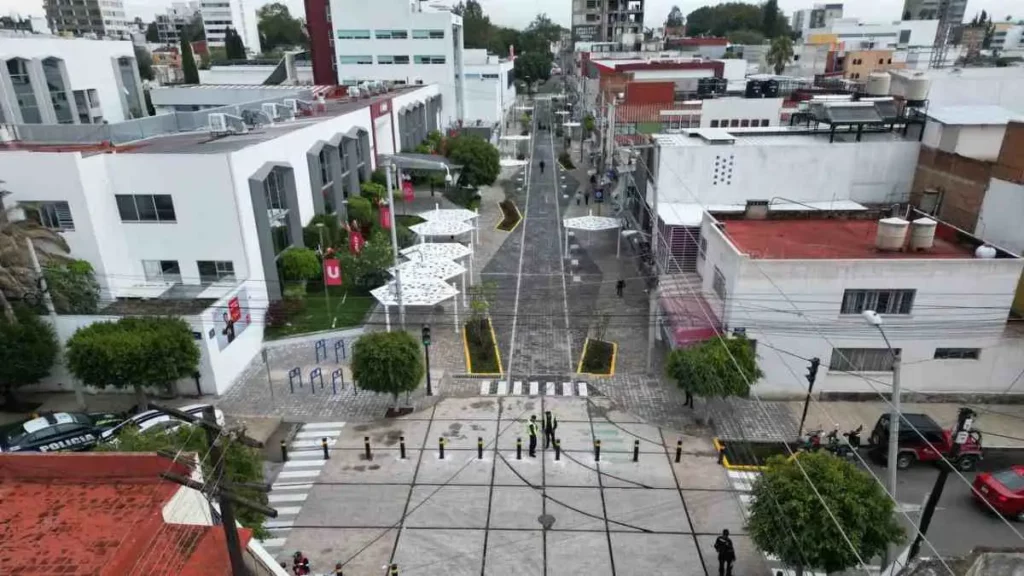 Con 50 MDP de inversión, entrega Ayuntamiento de Puebla calles rehabilitadas en zona UPAEP