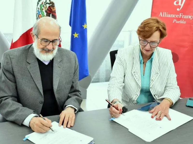 BUAP y Alianza Francesa firman convenio para promover la lengua y cultura