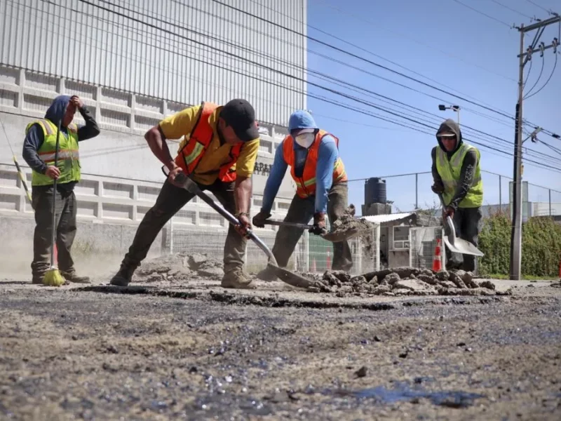 Estos ediles siguen el ejemplo de Sergio Salomón y empiezan con bacheo