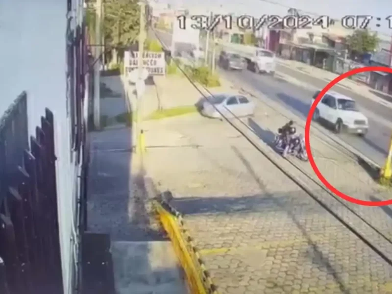 Cafre se pasa el alto y mata a un niño en la Puebla-Tehuacán