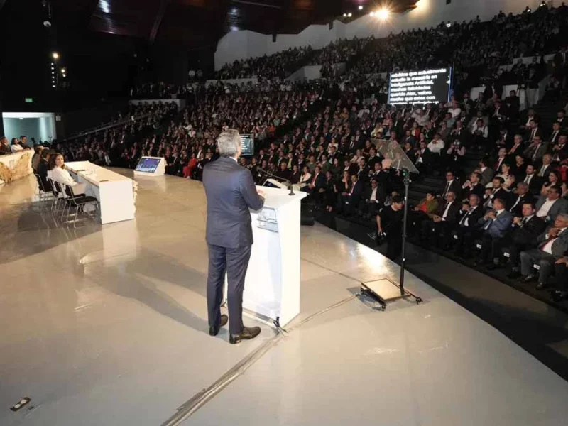 Confían en perfil empresarial de Pepe Chedraui y le aplauden construcción de bachiller