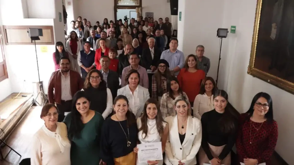 Congreso de Puebla imparte taller sobre cuidado de la salud mental