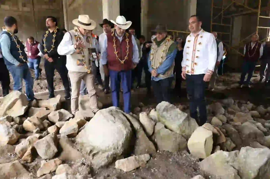 Sergio Salomón supervisa Museo de Sitio en zona Arqueológica en Teteles