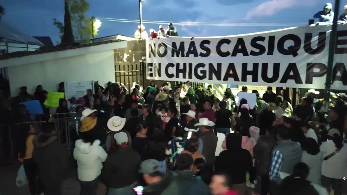 Tensión en Chignahuapan grupo de Juan Lira impide festival por anulación de elección