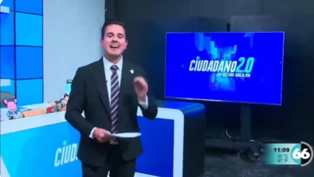 Despiden en vivo de televisora a Gustavo Macalpin; Sheinbaum pide le regresen su programa