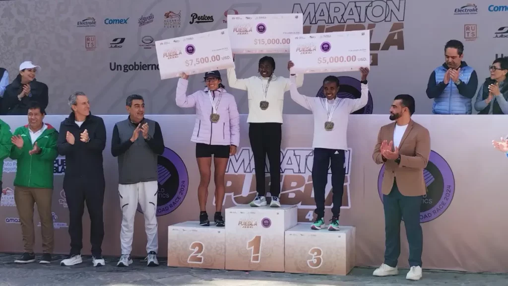 Etíope y keniana ganan Maratón Puebla 2024, también premian a dos mejores poblanos