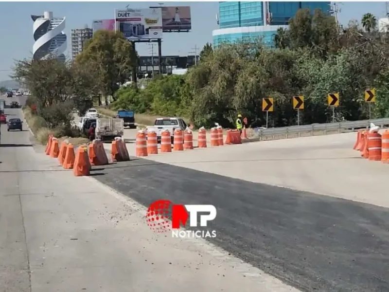 ¡Atención, automovilistas! Ya hay paso en esta parte del distribuidor vial Periférico y Atlixcáyotl