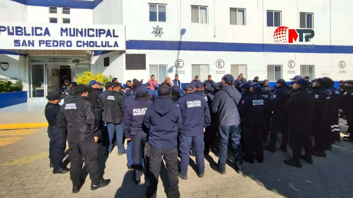 Policías exigen destituir a “mandos corruptos” que heredó Paola Angon en San Pedro Cholula