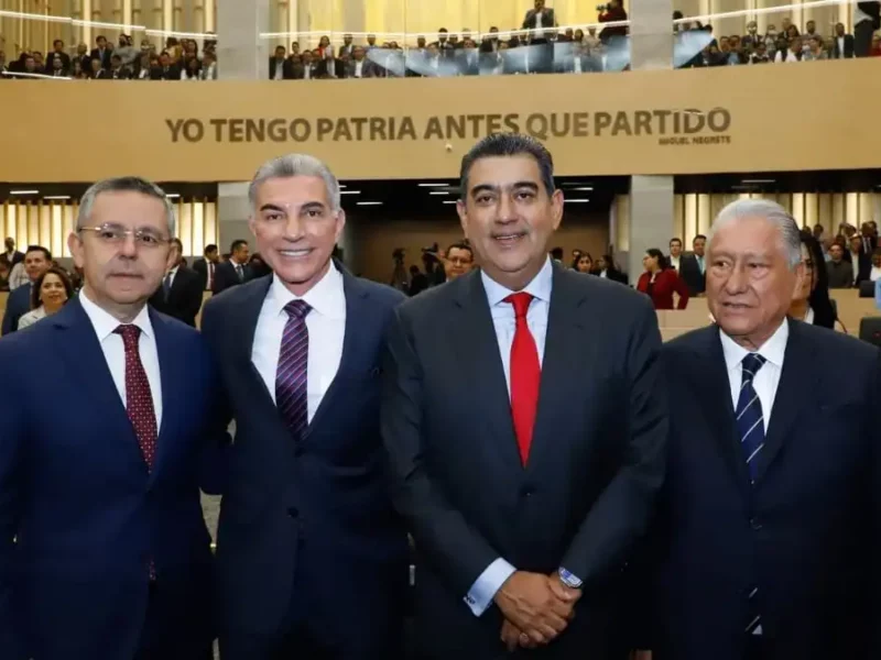 “Antes Puebla que partido” llama Sergio Salomón al inaugurar nuevo Congreso