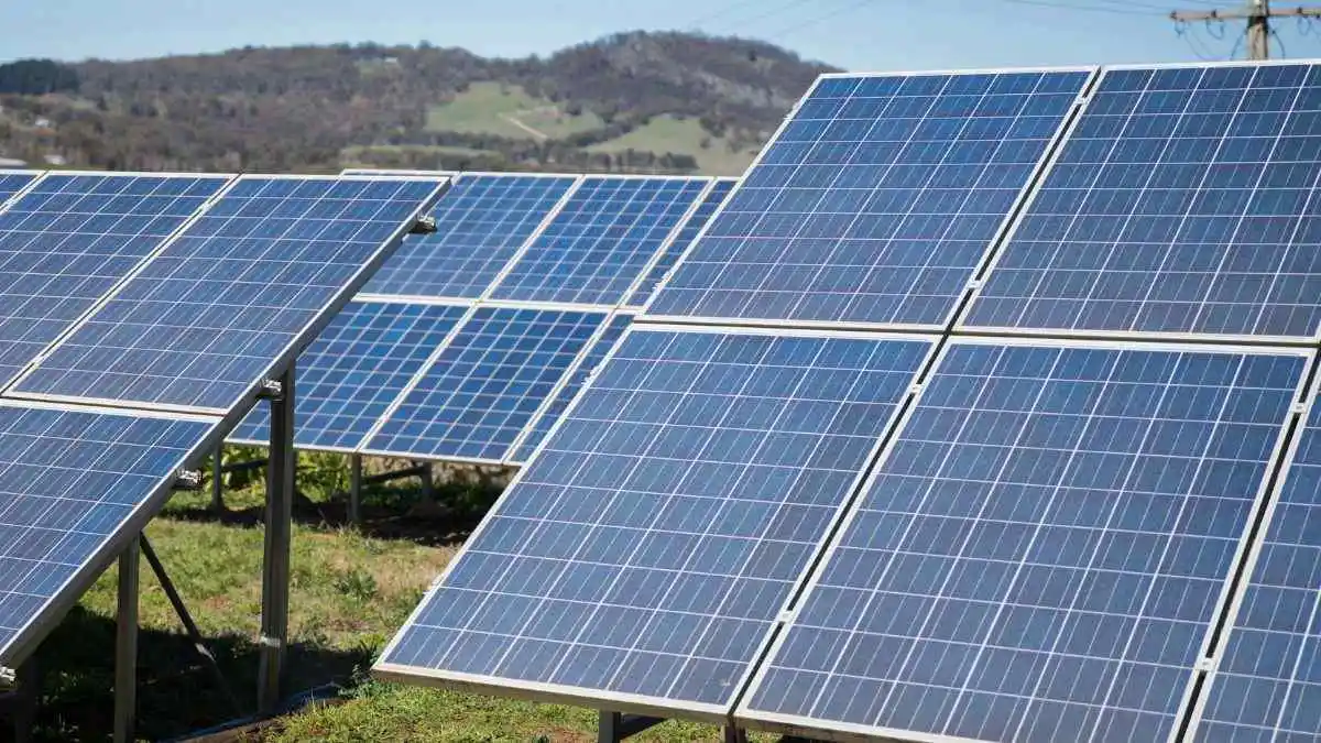 300 mdp para semiconductores y celdas solares en Puebla