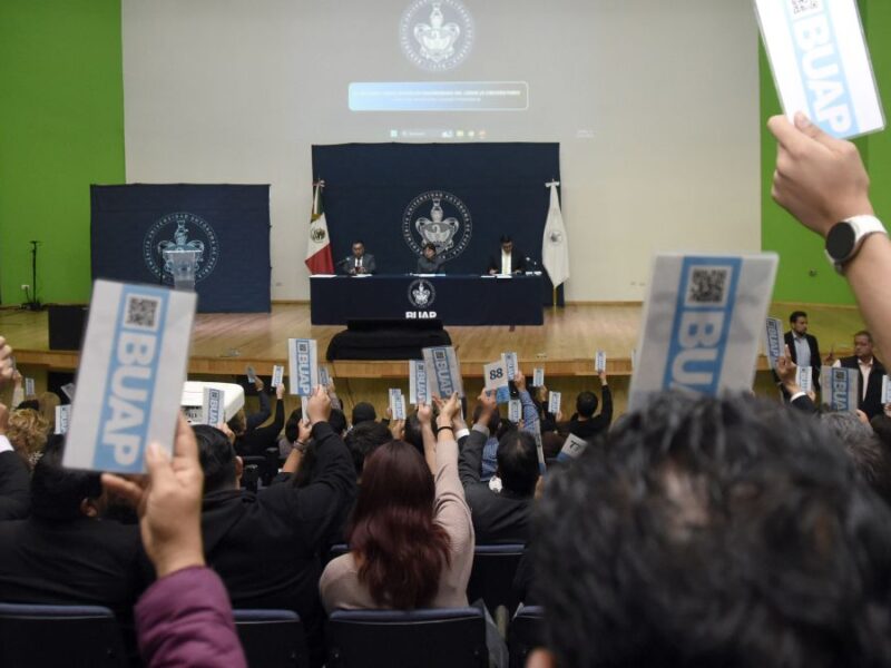 Consejo BUAP avala programas académicos y Tercer Informe de rectora Cedillo