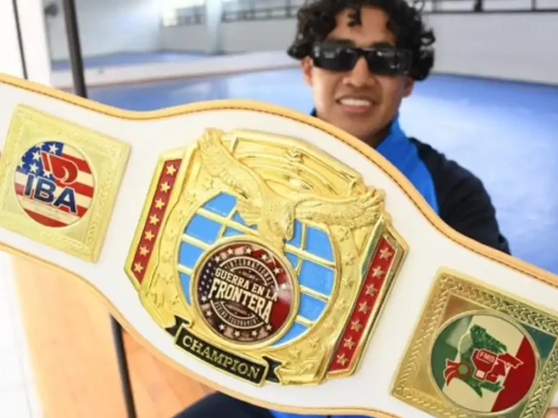 Estudiante de Ingeniería Civil BUAP gana campeonato de box