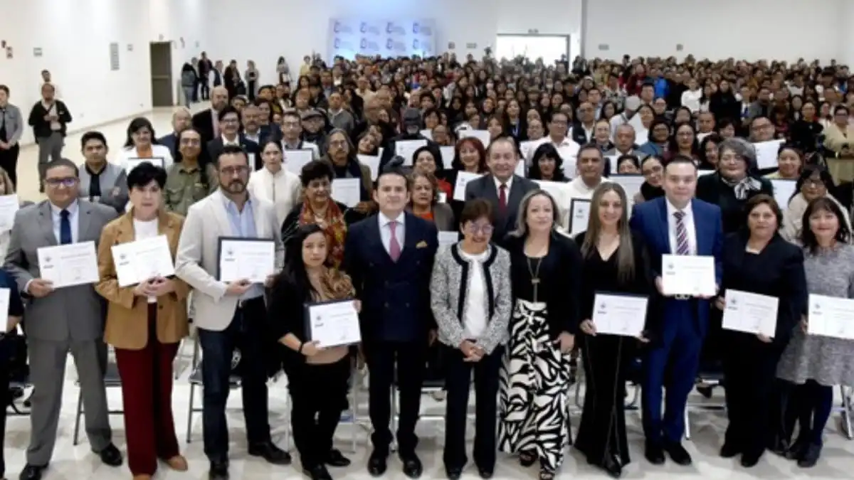 Lilia Cedillo inaugura Encuentro de Tutoría y Mentoría Académica