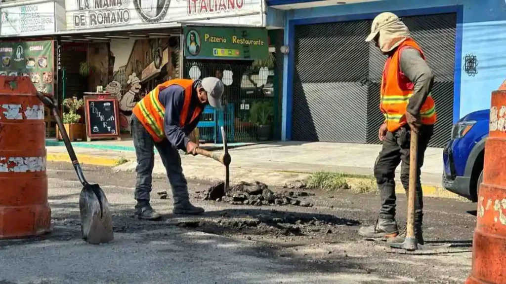 ¿Cuántos baches se han tapado en Cuautlancingo desde que llegó Omar Muñoz?