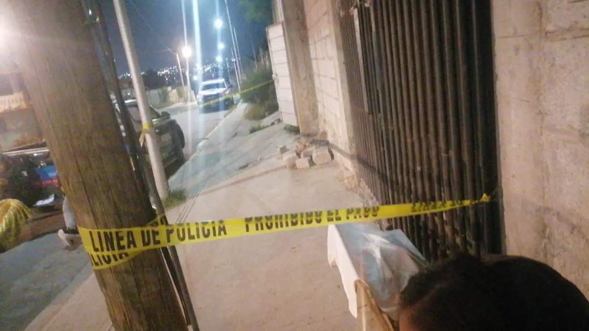 Dejan a bebé al cuidado de borracho y lo hallan muerto en Totimehuacán, Puebla