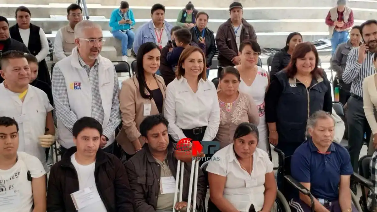 Con Gaby Bonilla, 270 poblanos recibieron prótesis en dos años en DIF Puebla