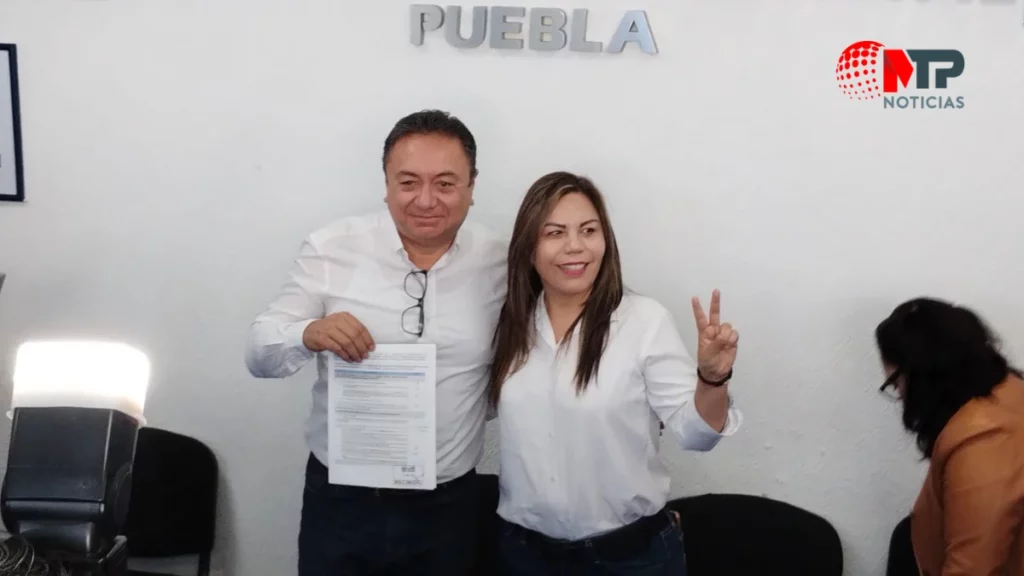 Inclusión ofrece Felipe Velázquez al registrarse por dirigencia del PAN Puebla