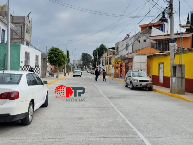 Reabren el Camino Real a Momoxpan, Lupita Cuautle entrega obra