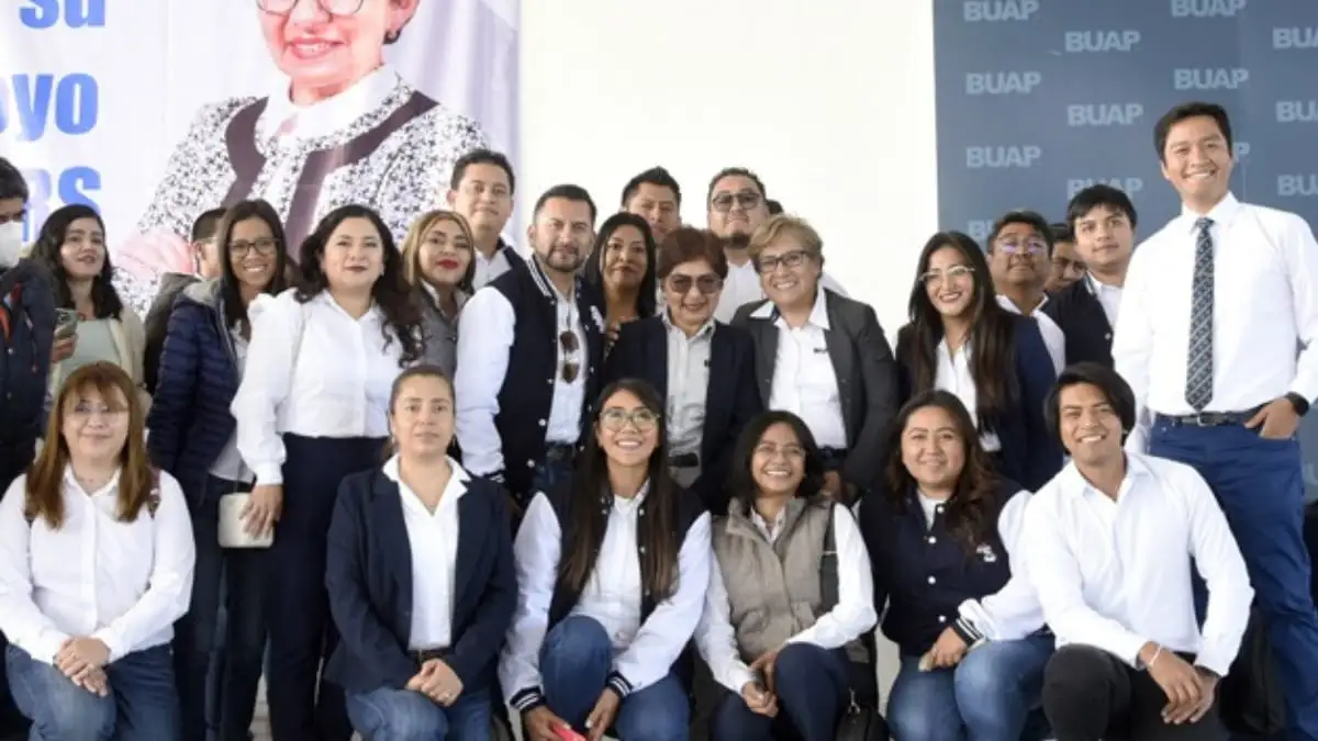 Lilia Cedillo celebra 25 años de regionalización de la BUAP