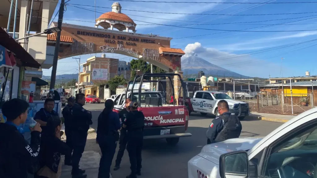 Linchan a tres presuntos robachicos en Atzitzihuacan: señalados de intentar raptar a niña