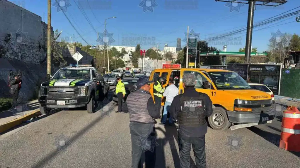 Accidentes en Puebla: choca camioneta que transportaba a niños y otros choques más