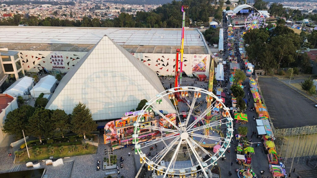¡Cuida tus pertenencias! Así evitas ser víctima de carteristas en Feria de Puebla 2025