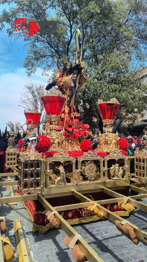Procesión de Viernes Santo en Puebla rompe récord con 180 mil personas